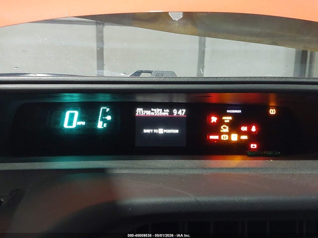 Toyota Prius c Three