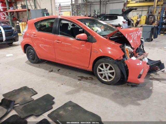 Salvage Toyota Prius c Image