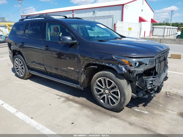 Salvage GMC Acadia Image