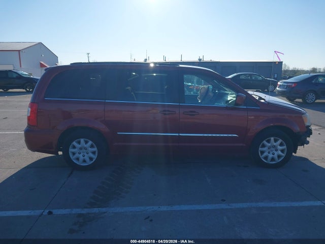 Chrysler Town & Country Touring