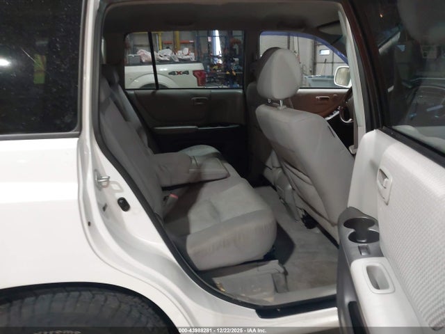 Toyota Highlander V6