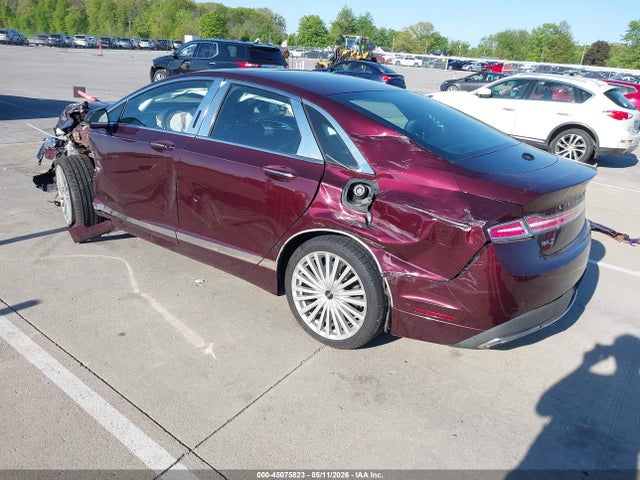 Lincoln MKZ Reserve