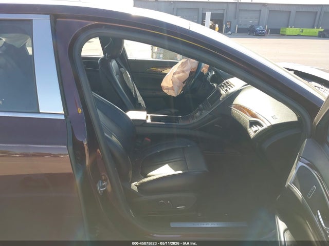 Lincoln MKZ Reserve