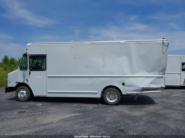 Ford F-59 Commercial Stripped