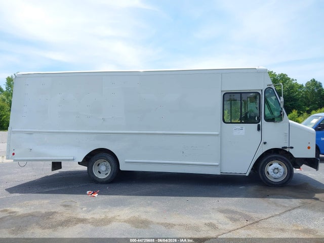 Ford F-59 Commercial Stripped