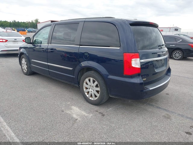 Chrysler Town & Country Touring