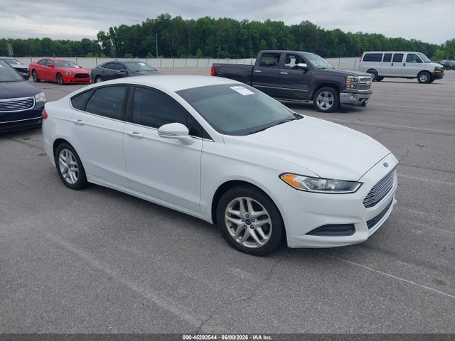 Salvage Ford Fusion Image