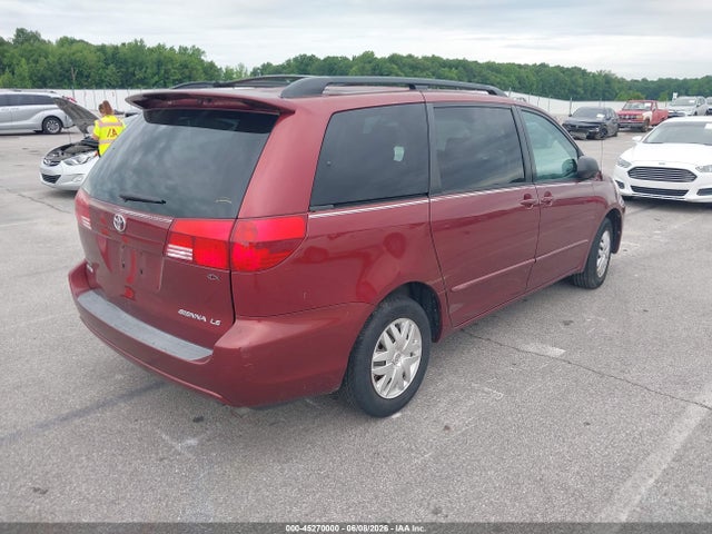 Toyota Sienna Le