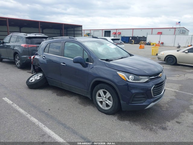 Salvage Chevrolet Trax Image