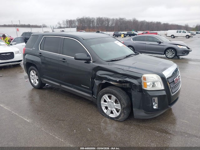 Salvage GMC Terrain Image