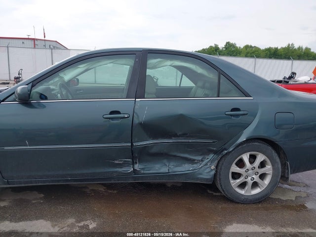 Toyota Camry Xle V6