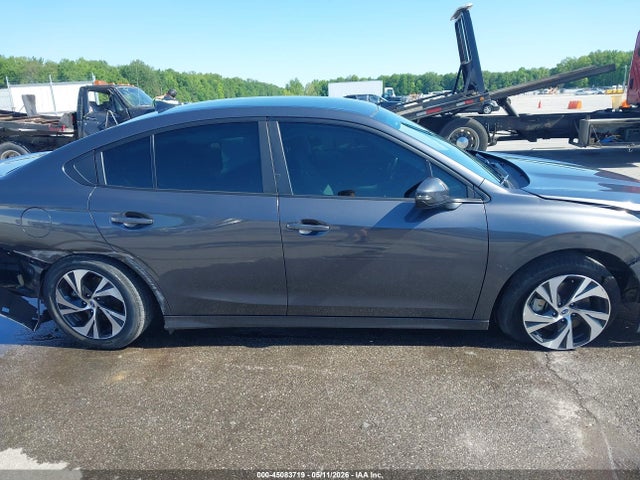 Subaru Legacy Premium