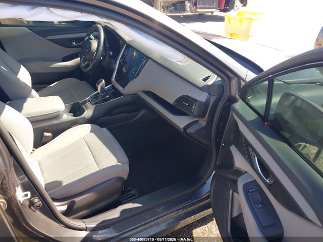 Subaru Legacy Premium