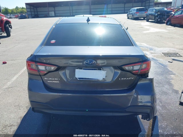 Subaru Legacy Premium