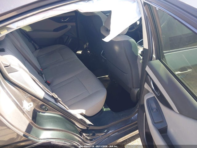 Subaru Legacy Premium