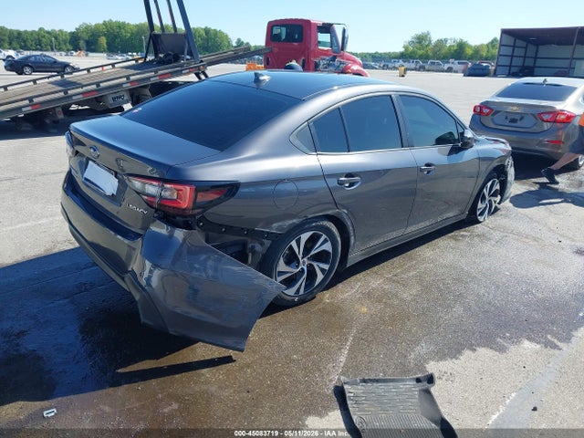 Subaru Legacy Premium