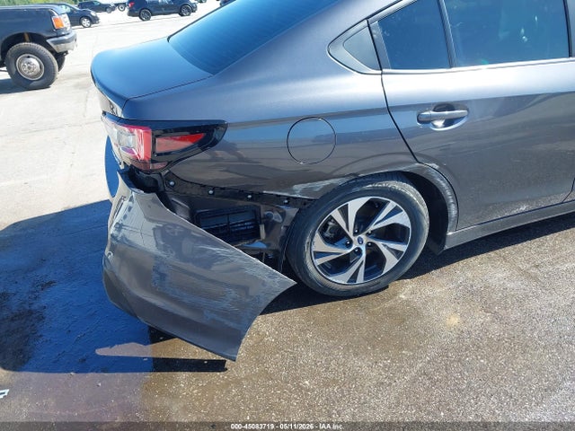 Subaru Legacy Premium