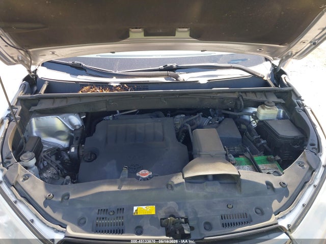 Toyota Highlander Xle V6