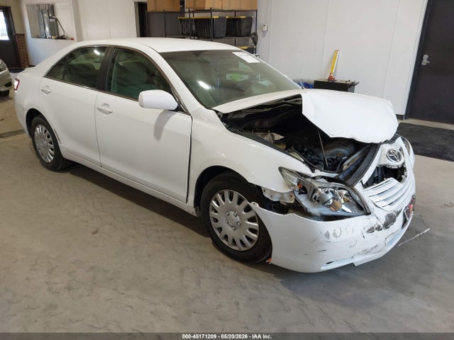 Salvage Toyota Camry Image