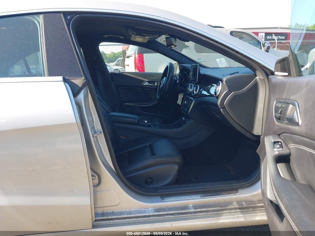 Mercedes-Benz Cla-class 4matic