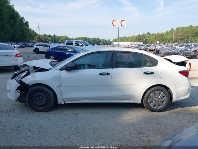 Kia Rio Lx