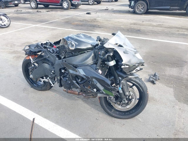 Salvage Kawasaki Zx636 Image