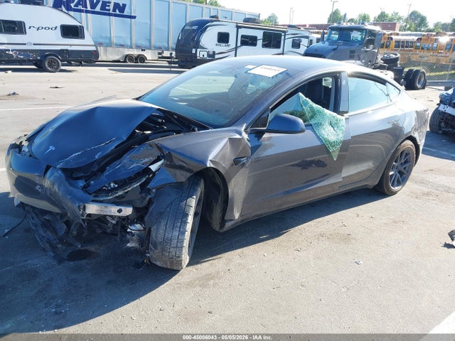 Tesla Model 3 Rear-wheel Drive