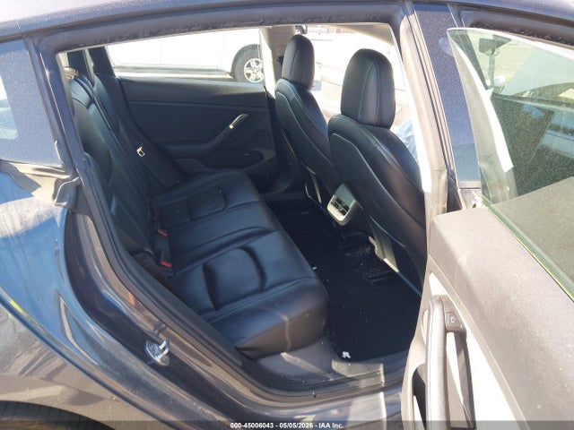 Tesla Model 3 Rear-wheel Drive
