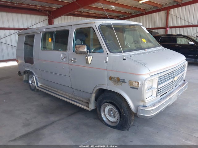 Salvage Chevrolet G20 Image