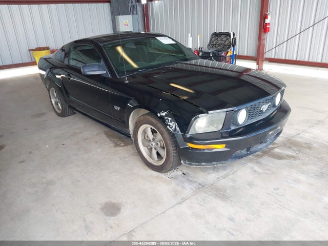 Salvage Ford Mustang Image