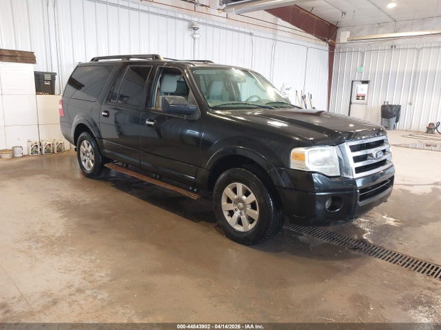 Salvage Ford Expedition Image