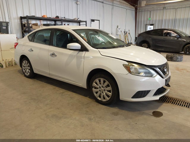 Salvage Nissan Sentra Image