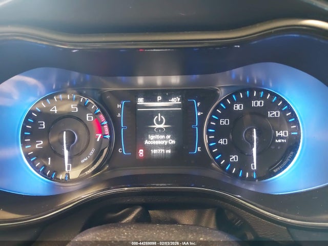 Chrysler 200 S