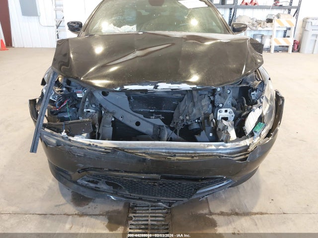 Chrysler 200 S