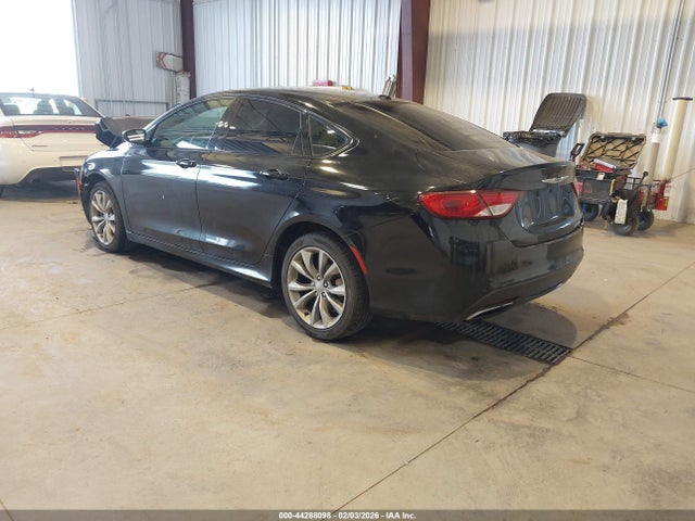 Chrysler 200 S