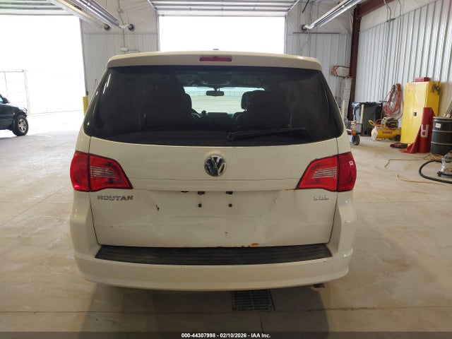 Volkswagen Routan Sel