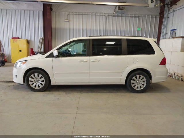 Volkswagen Routan Sel