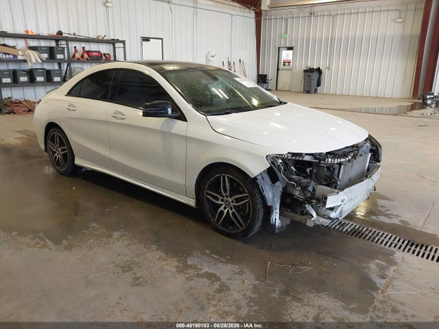 Salvage Mercedes-Benz Cla-class Image