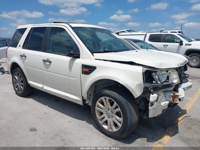 Salvage Land Rover LR2 Image