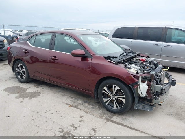 Salvage Nissan Sentra Image