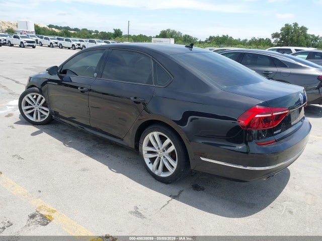 Volkswagen Passat 2.0t Wolfsburg Edition
