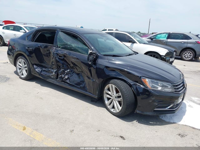 Salvage Volkswagen Passat Image