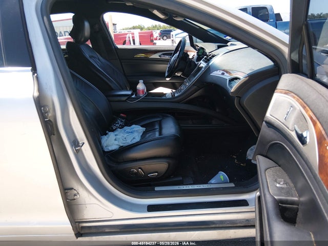 Lincoln MKZ Select