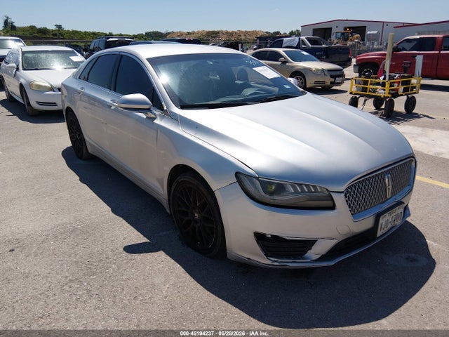 Salvage Lincoln MKZ Image