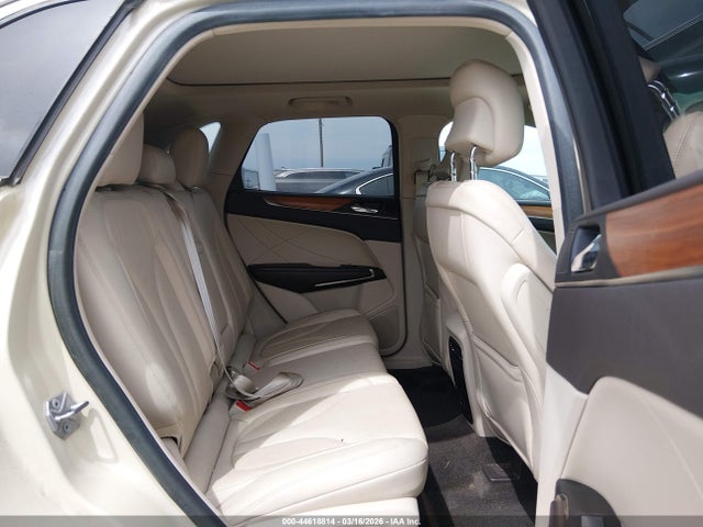 Lincoln MKC Select