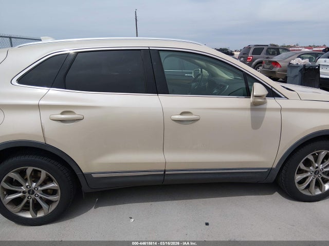 Lincoln MKC Select