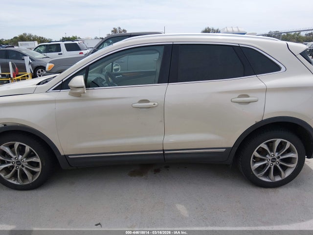 Lincoln MKC Select