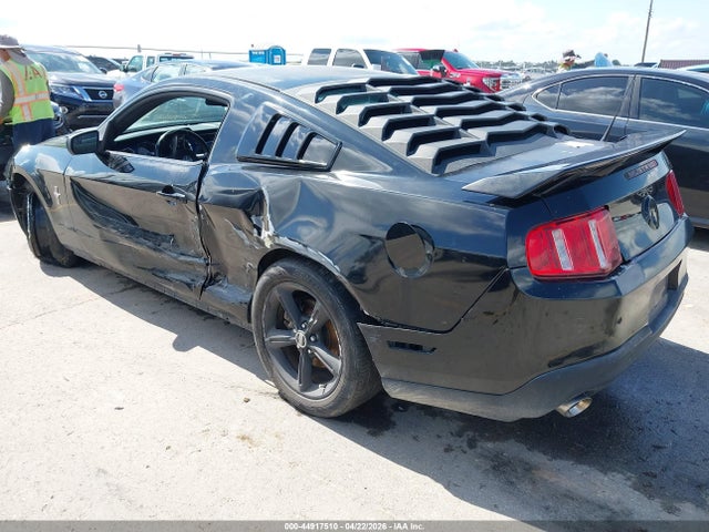 Ford Mustang V6 Premium