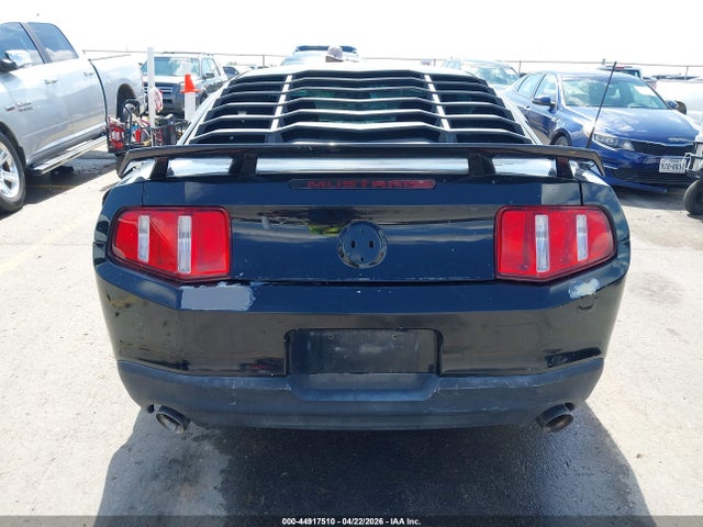 Ford Mustang V6 Premium