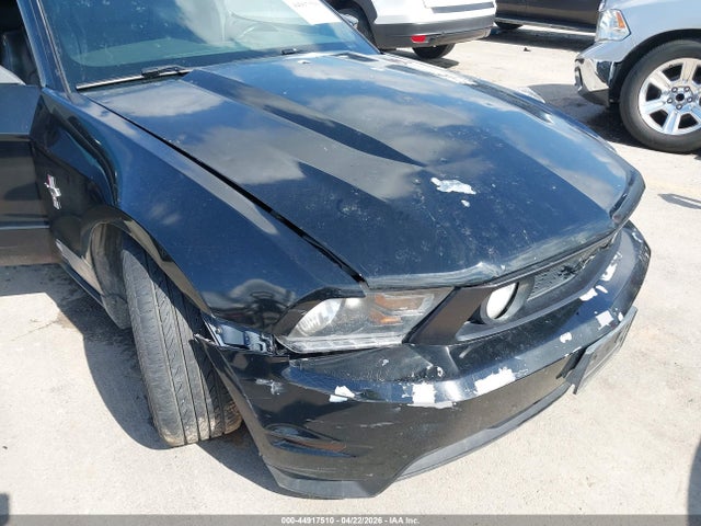 Ford Mustang V6 Premium
